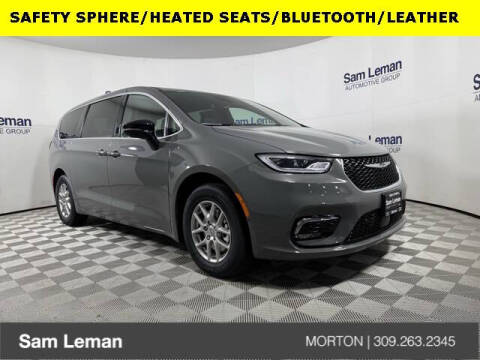 2025 Chrysler Pacifica for sale at Sam Leman CDJRF Morton in Morton IL