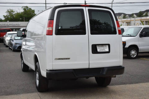 2018 Chevrolet Express 2500