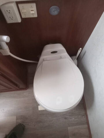 2002 Freightliner XC Chassis