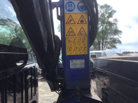 2012 Ford F705