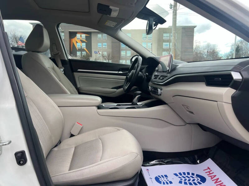 2019 Nissan Altima 2.5 SV