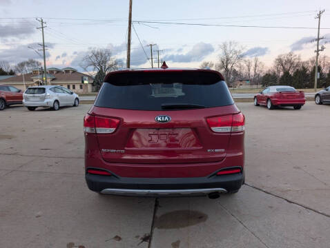 2017 Kia Sorento EX