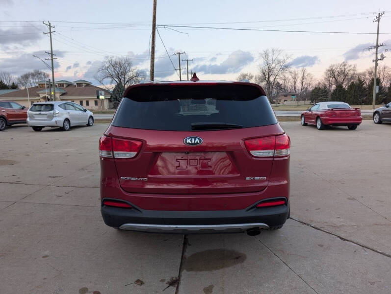 2017 Kia Sorento EX