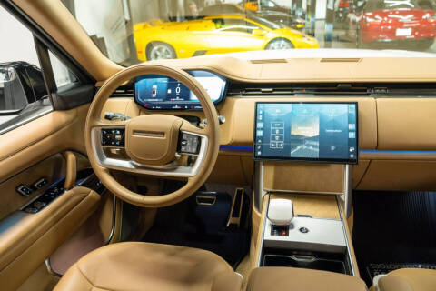 2024 Land Rover Range Rover P615 SV LWB