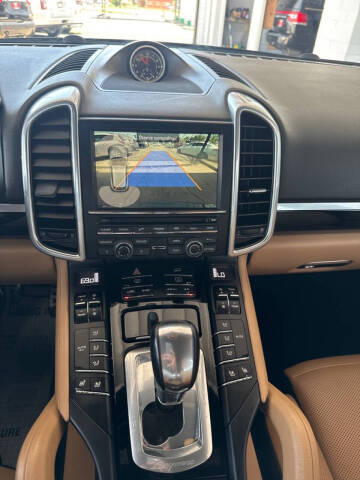 2016 Porsche Cayenne S