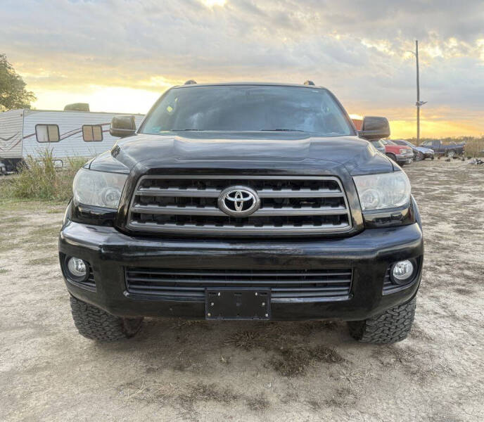 2016 Toyota Sequoia SR5