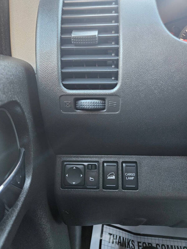 2015 Nissan Frontier SV V6