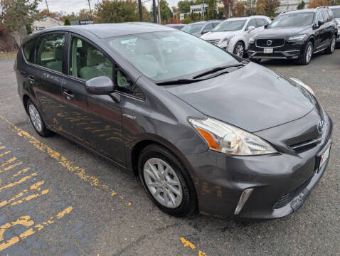 2012 Toyota Prius v Three