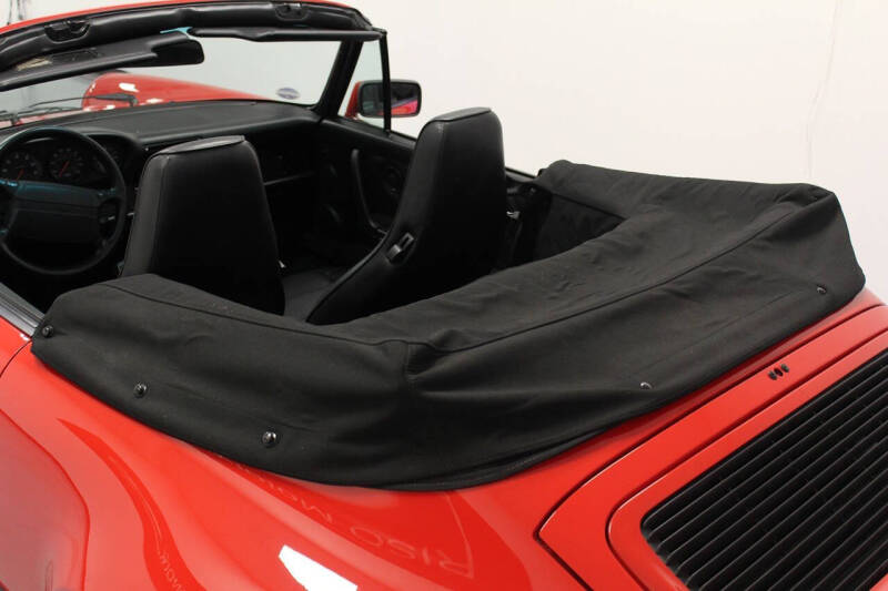 1990 Porsche 911 Carrera 2
