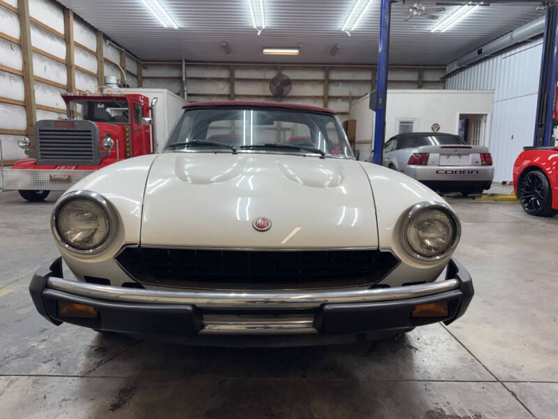 1980 FIAT 124 Spider