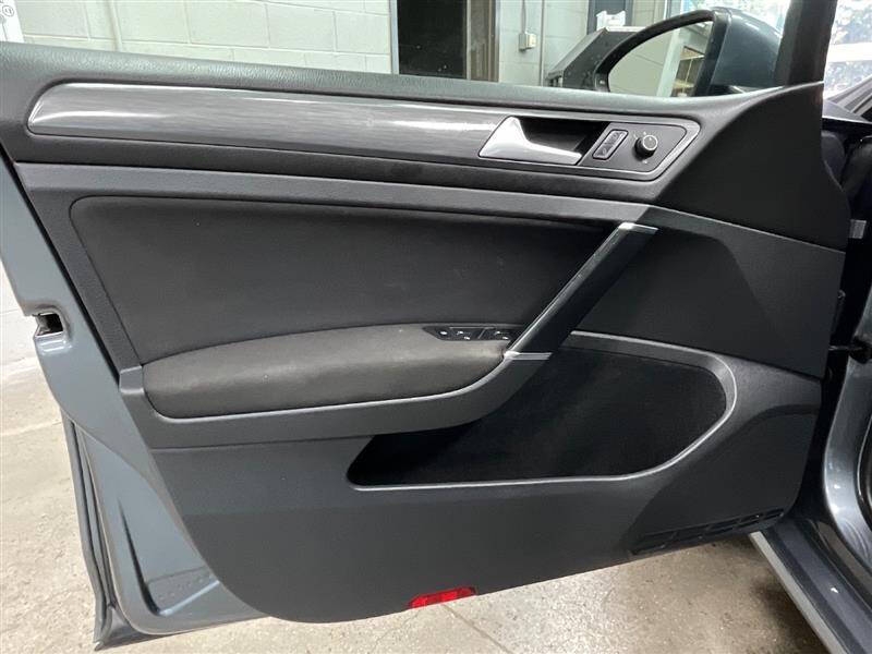 2018 Volkswagen Golf