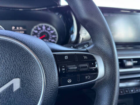 2022 Kia K5