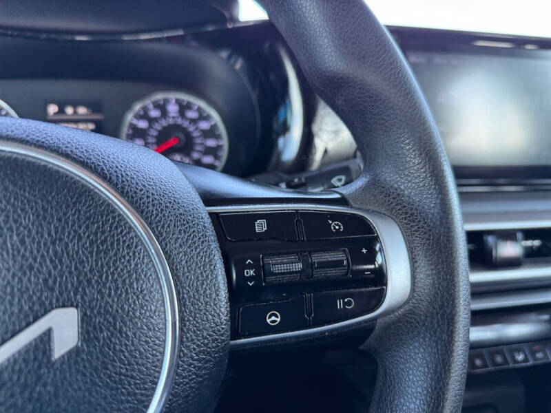 2022 Kia K5