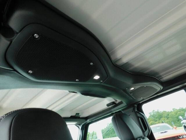 2024 Jeep Gladiator NightHawk