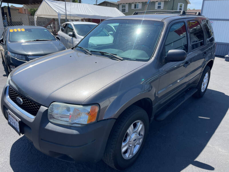 2004 Ford Escape for sale at CARZ LLC in Encinitas CA