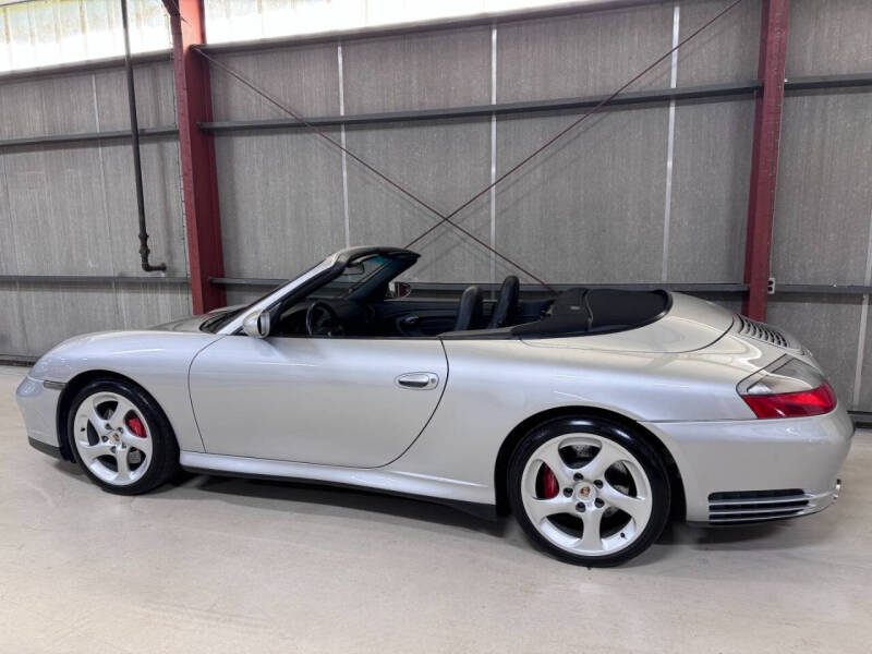 2004 Porsche 911 Carrera 4S