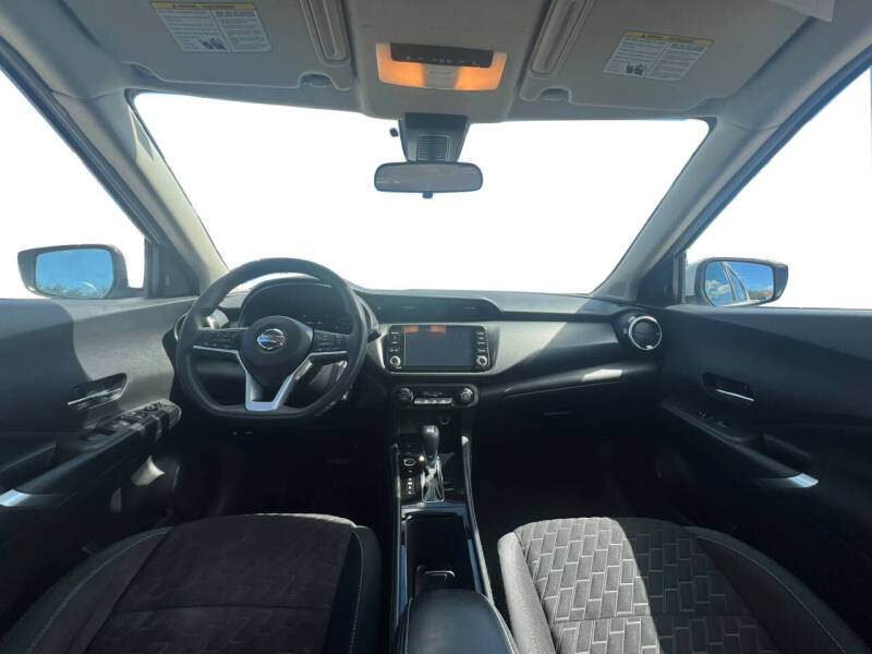 2021 Nissan Kicks SV