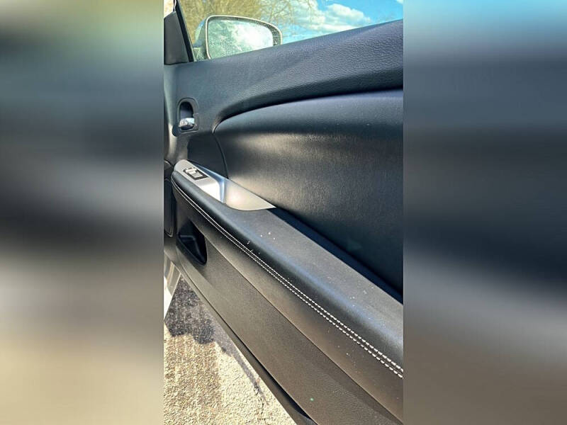 2012 Chrysler 200 Limited