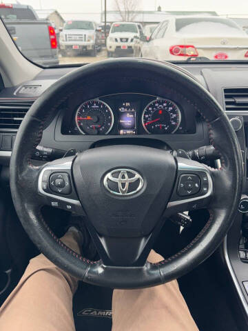 2015 Toyota Camry SE