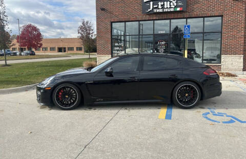 2016 Porsche Panamera GTS