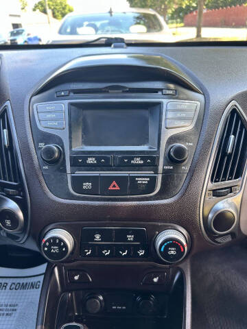 2014 Hyundai Tucson SE