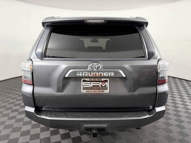 2014 Toyota 4Runner SR5