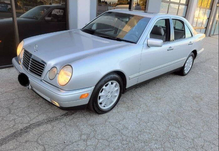 1998 Mercedes-Benz E-Class