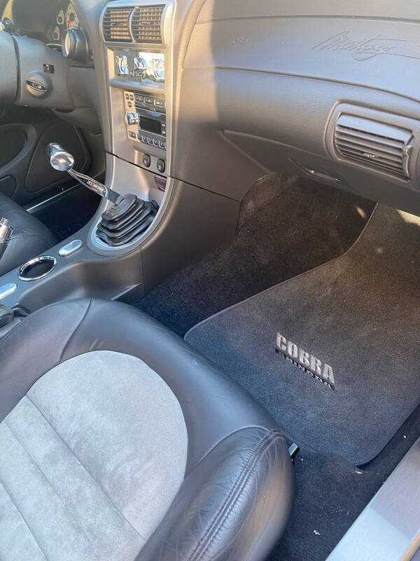 2001 Ford Mustang SVT Cobra