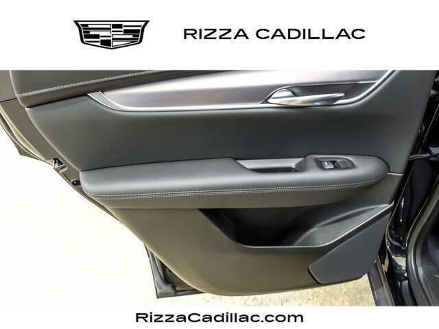 2022 Cadillac XT5 Luxury