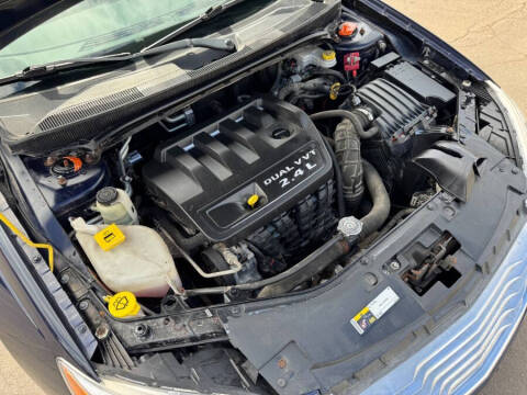 2014 Chrysler 200 LX
