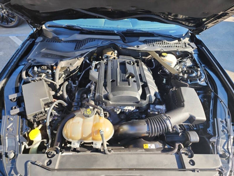 2016 Ford Mustang EcoBoost Premium