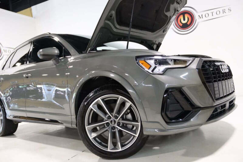 2021 Audi Q3 quattro S line Prem Plus 45 TFSI