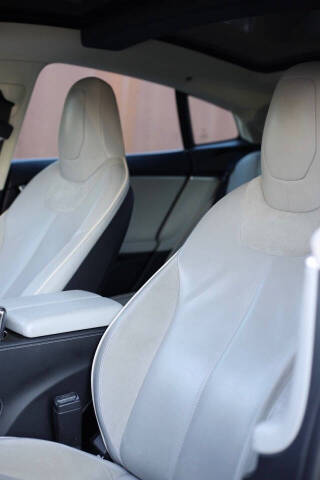 2014 Tesla Model S 85