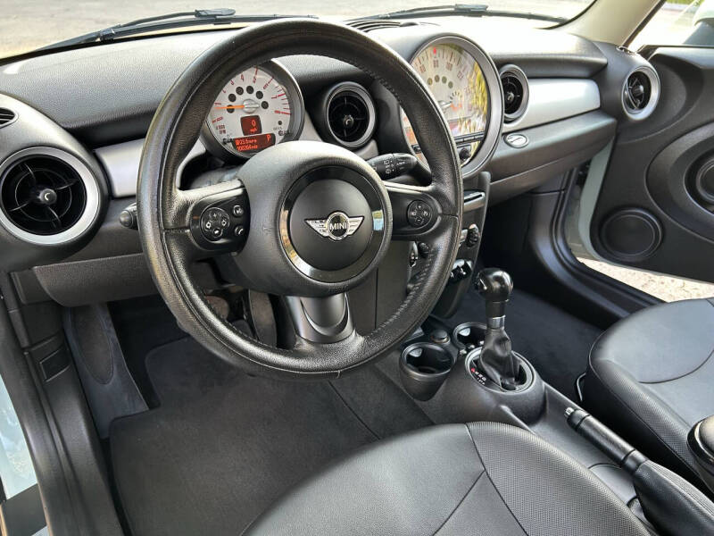 2013 MINI Hardtop Cooper