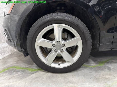 2012 Audi Q5 3.2 quattro Premium Plus