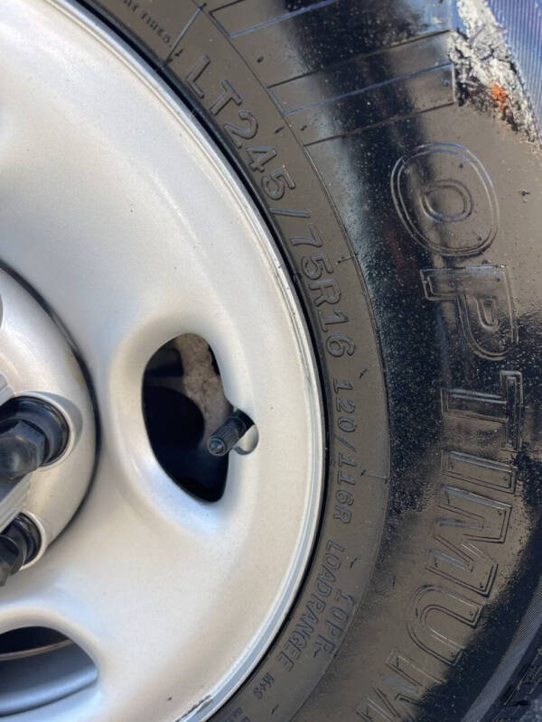 2023 GMC Savana 2500