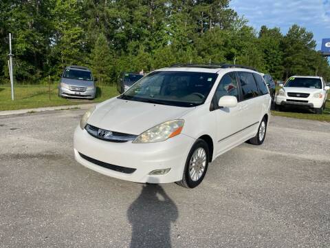 2008 Toyota Sienna for sale at County Line Car Sales Inc. in Delco NC