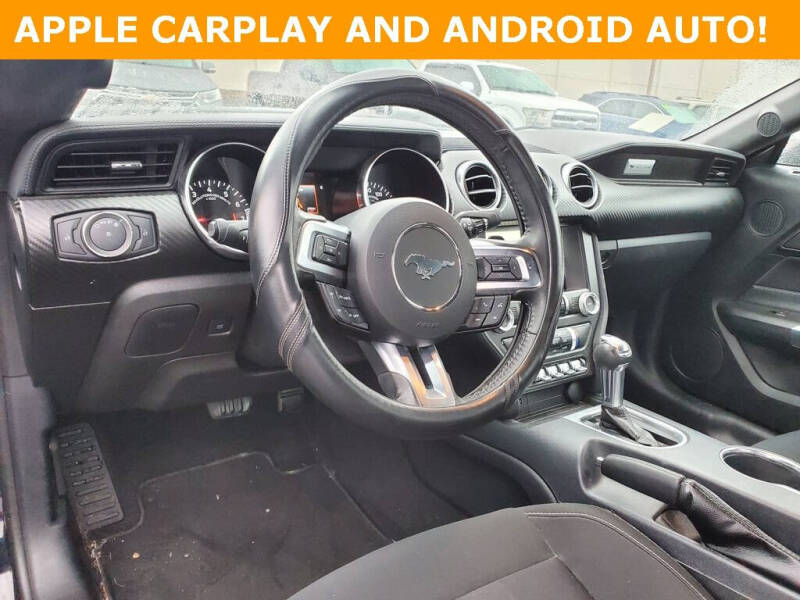 2021 Ford Mustang EcoBoost