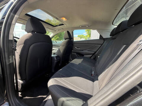 2022 Hyundai Elantra