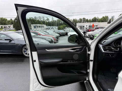 2016 BMW X6 xDrive50i