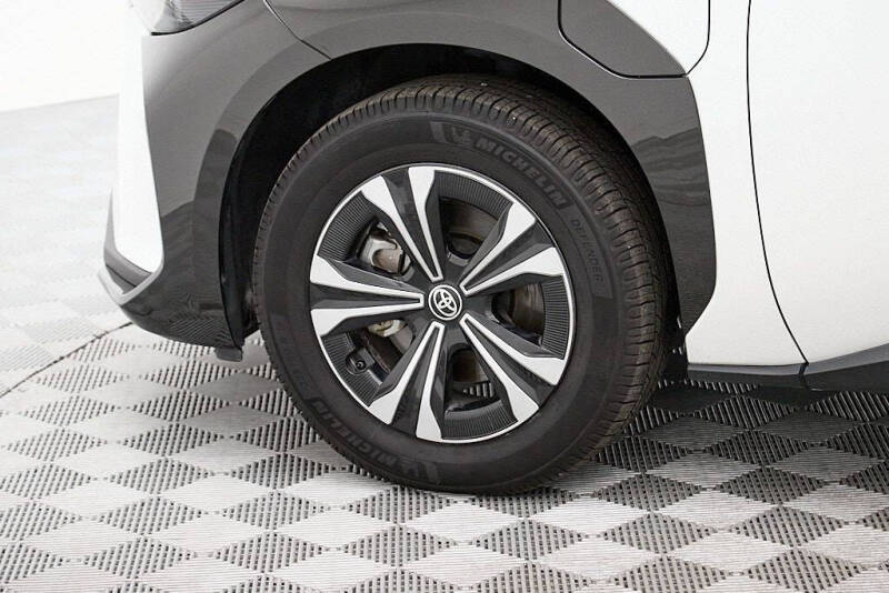 2023 Toyota bZ4X XLE