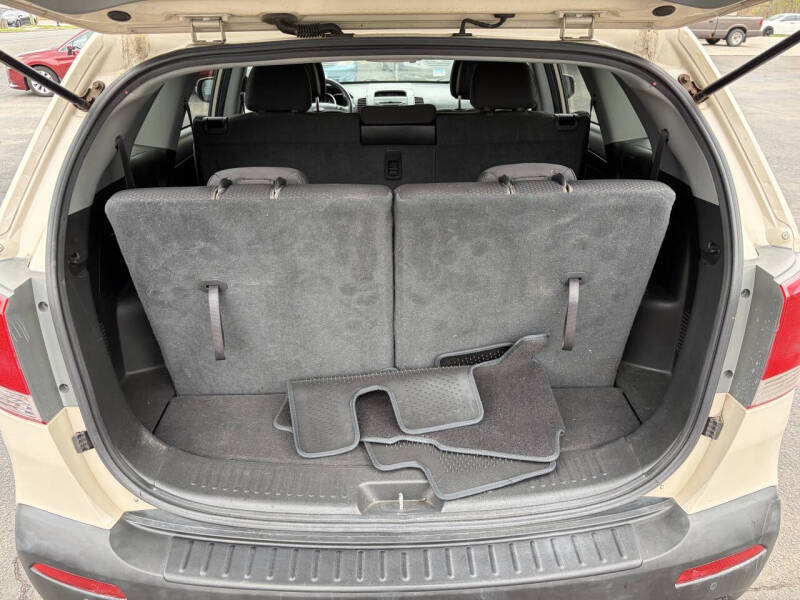 2011 Kia Sorento LX