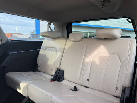 2024 Ford Expedition MAX Platinum