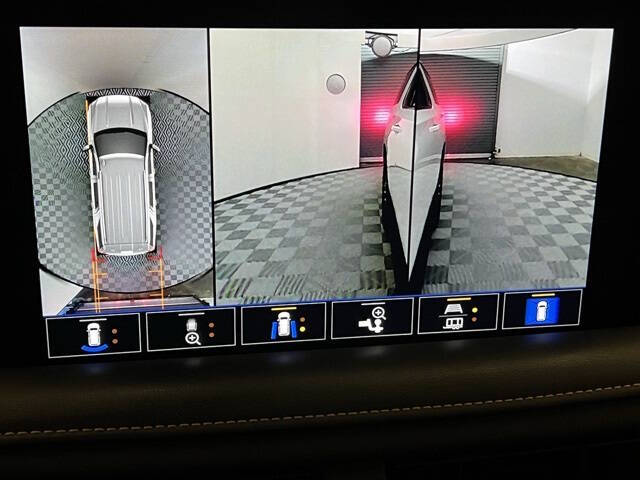 2021 GMC Yukon XL AT4