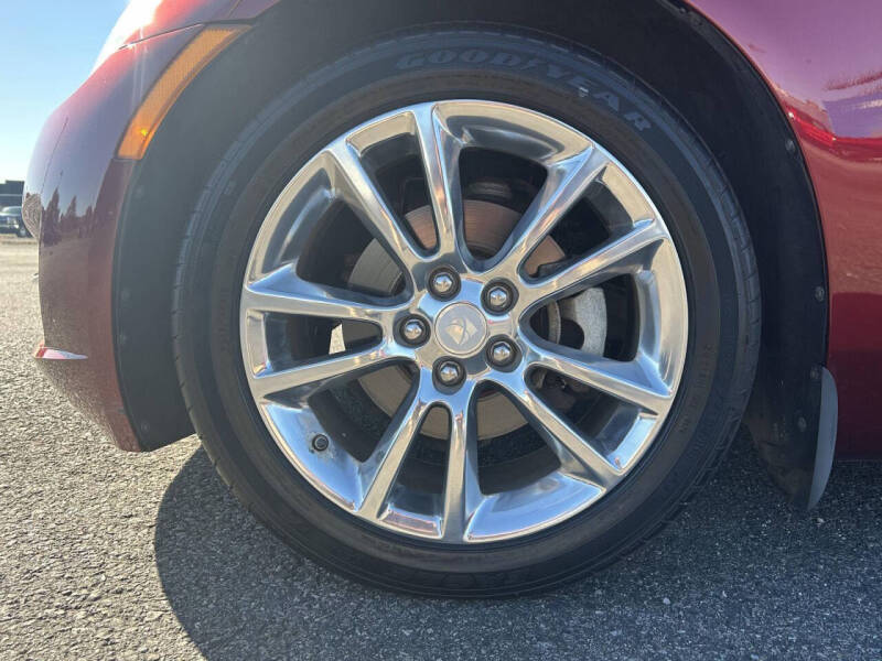 2009 Saturn SKY Ruby Red SE