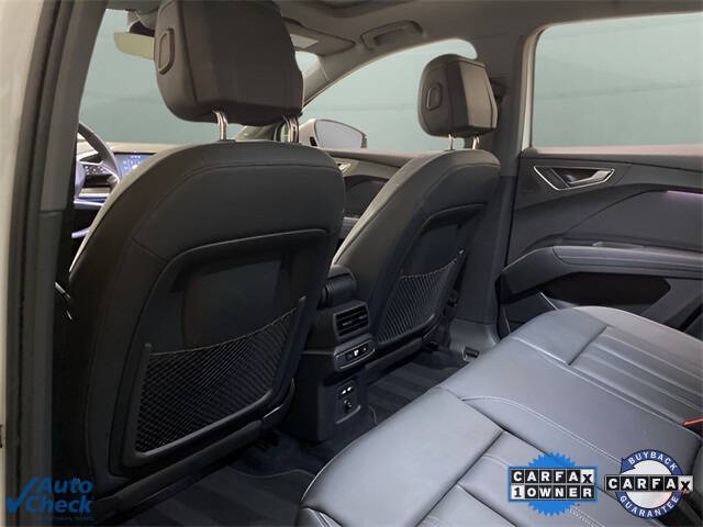 2024 Audi Q4 e-tron quattro Premium Plus 50