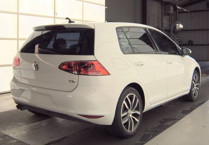 2017 Volkswagen Golf