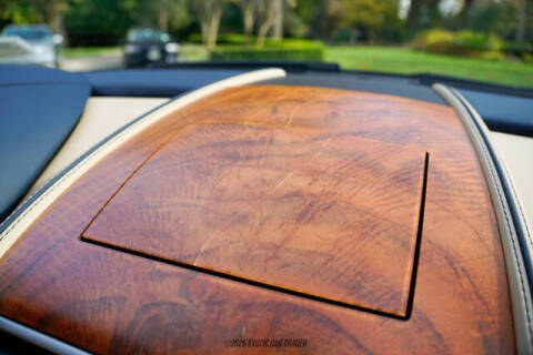 2015 Aston Martin DB9 Volante