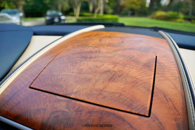 2015 Aston Martin DB9 Volante