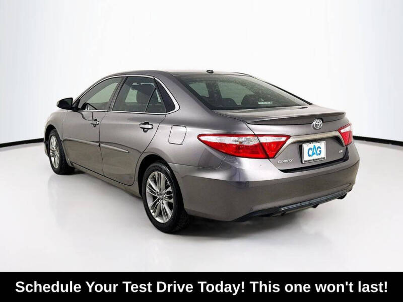 2017 Toyota Camry SE